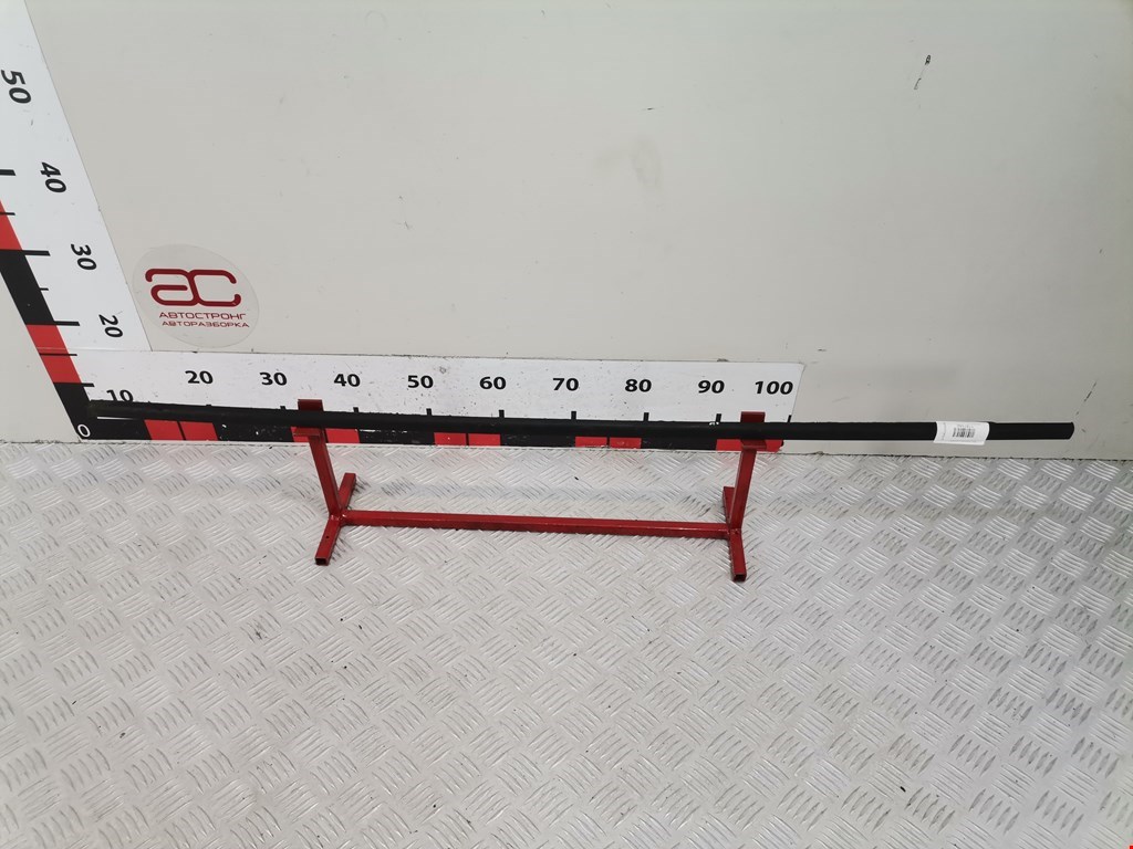 Накладка декоративная (молдинг) стекла двери передней левой Volvo C30 1 (2006-2013)