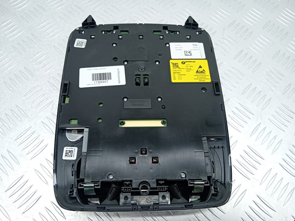 Плафон салонный (салона фонарь) BMW X3 G01 2017-н.в.