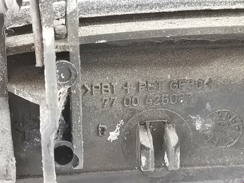 Ручка двери передней наружная правая RENAULT Clio 1998-2008