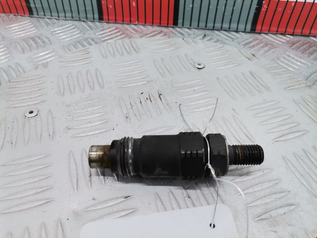 Форсунка дизельная механическая KIA Retona 1998-2003