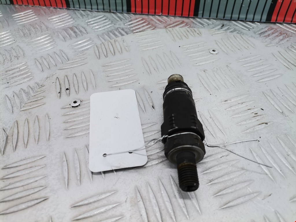 Форсунка дизельная механическая KIA Retona 1998-2003