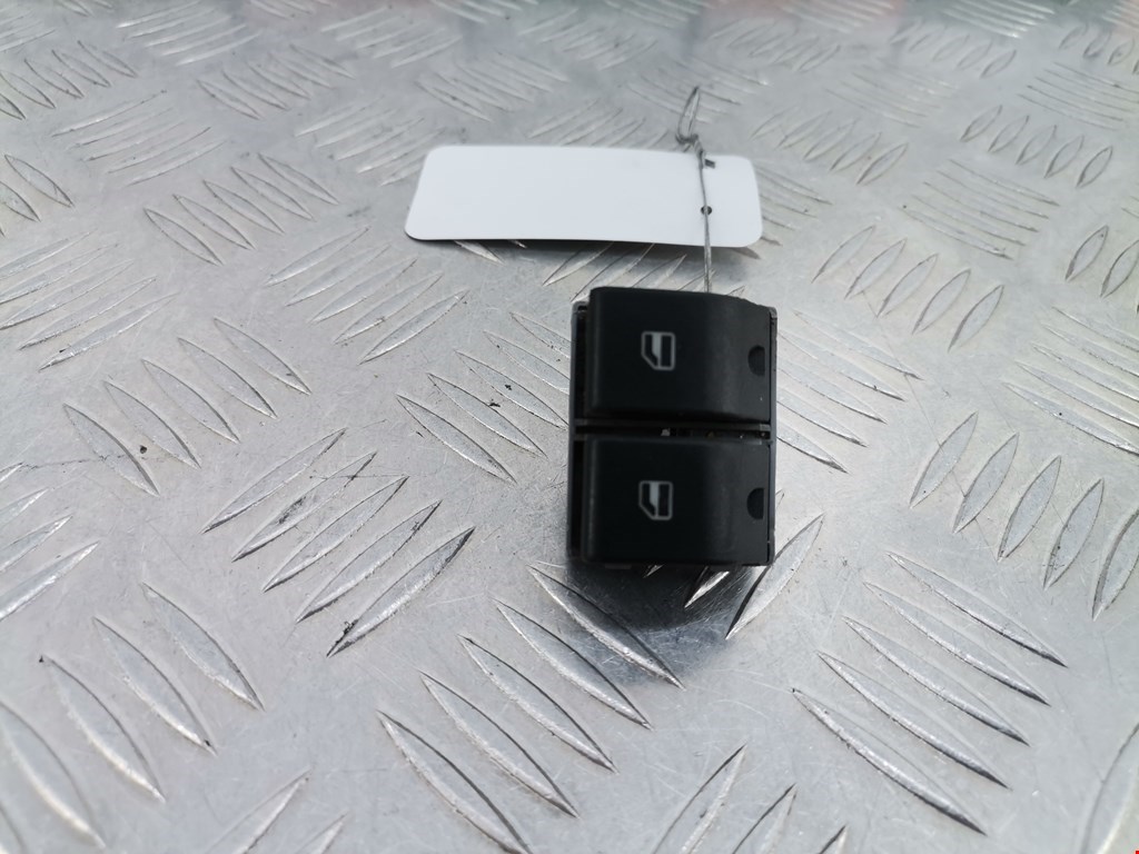 Блок управления стеклоподъемниками SEAT Ibiza 2002-2008