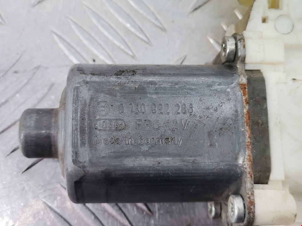 Моторчик (двигатель) стеклоподъемника FORD Mondeo IV 2007-2015