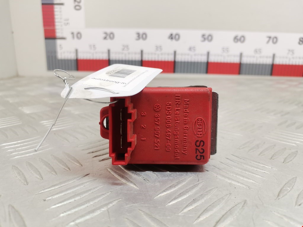 Резистор отопителя (сопротивление печки) AUDI A4 B5 1995-2001