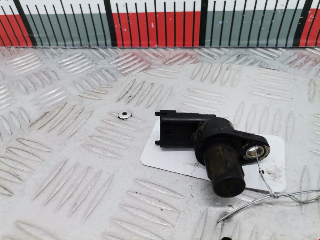 Датчик положения распредвала OPEL Corsa D 2006-2014