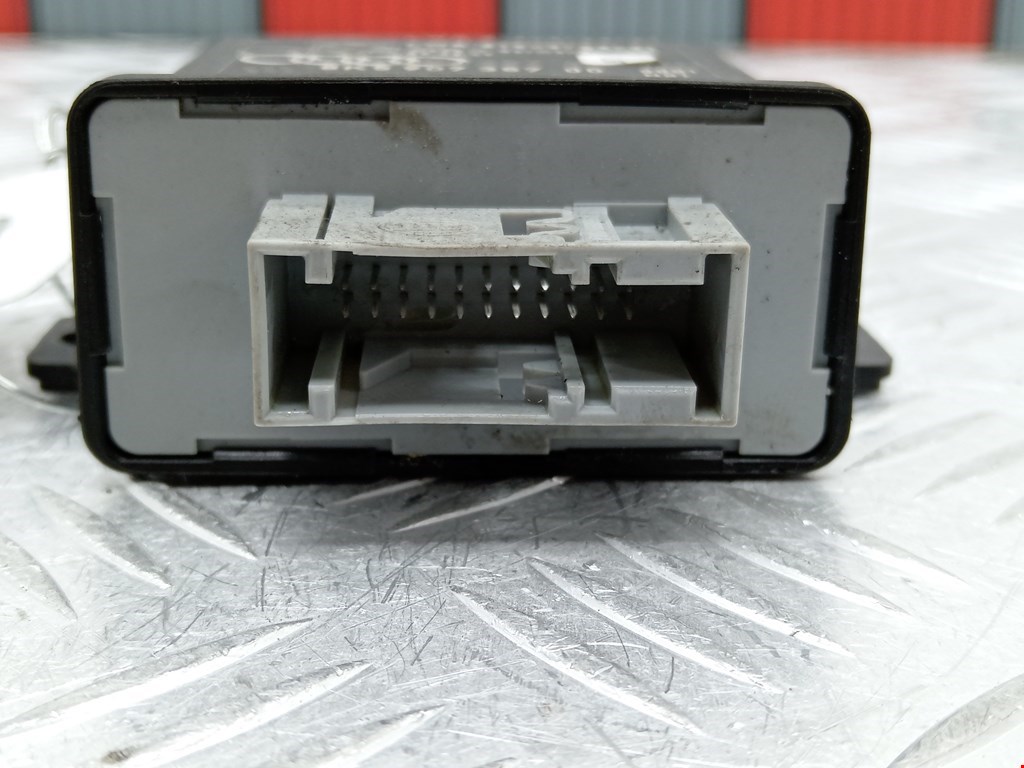 Блок управления светом AUDI A4 B8 2007-2015