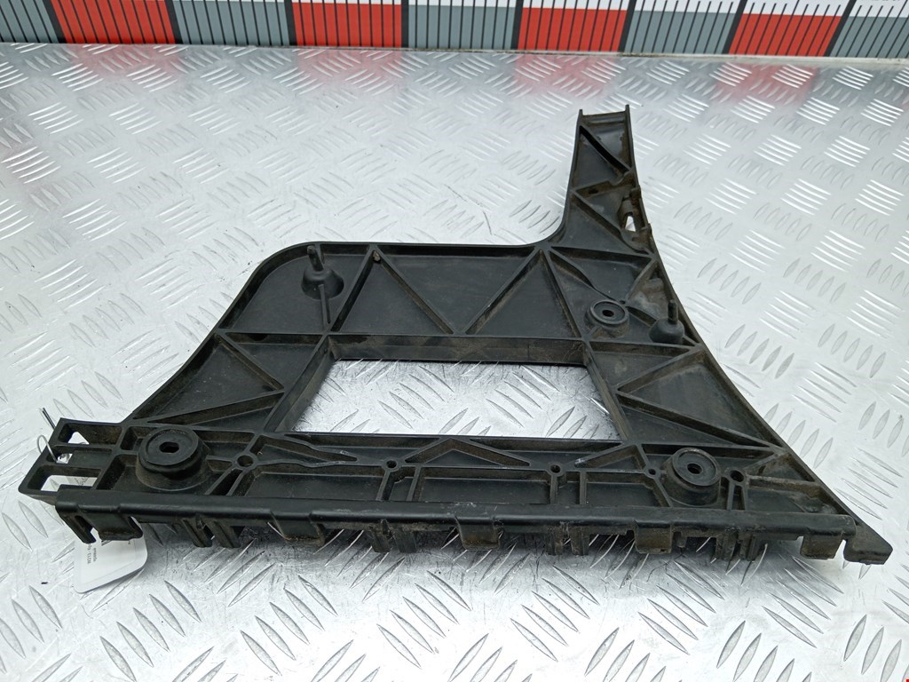 Кронштейн заднего бампера левый правый AUDI A4 B8 2007-2015