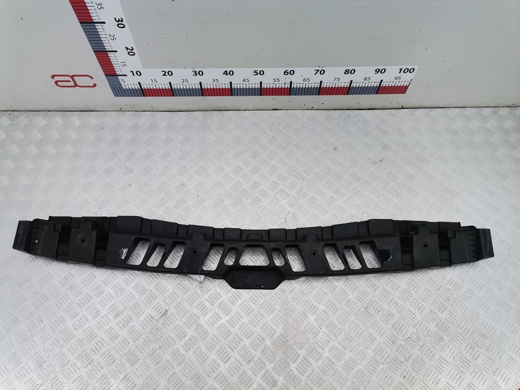 Кронштейн заднего бампера центральный LAND ROVER Range Rover Sport 2005-2013