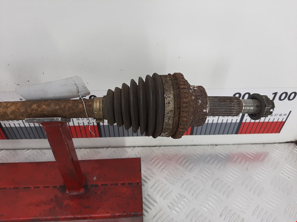 Полуось (привод, приводной вал) задняя правая DACIA Duster Duster I 2010-2017