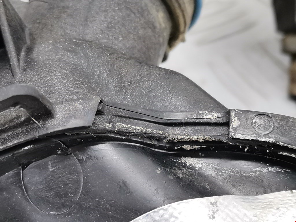 Патрубок воздушного фильтра RENAULT Scenic III 2010-2015