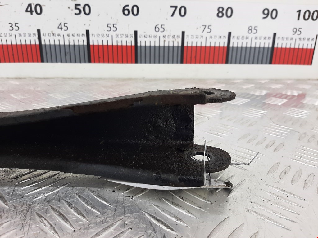 Рычаг задний правый KIA Sportage II 2004-2010