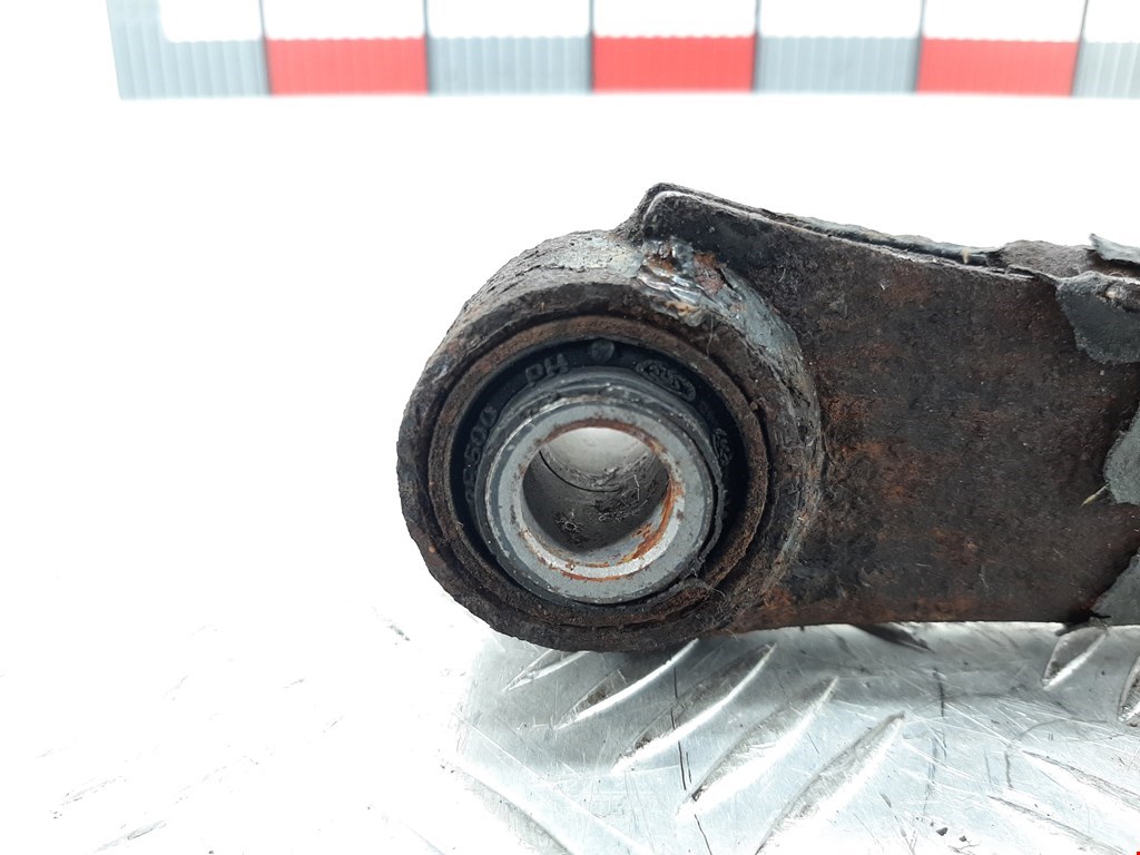 Рычаг задний правый KIA Sportage II 2004-2010