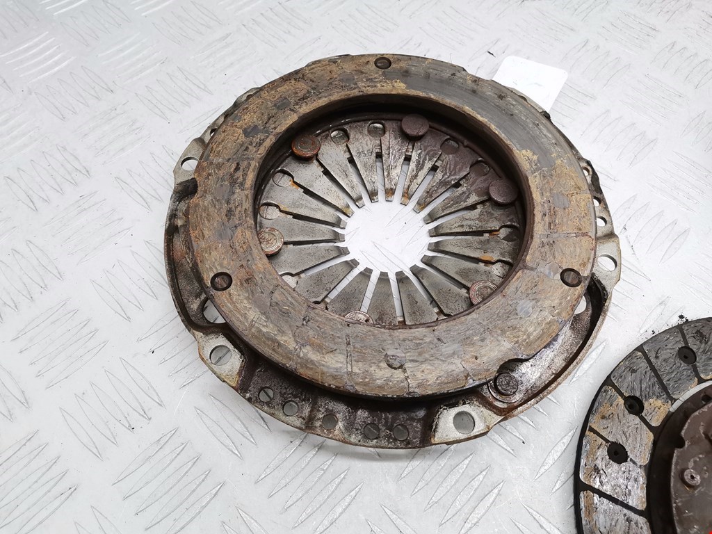 Маховик (демпфер сцепления) SKODA Fabia MK1 1999-2006