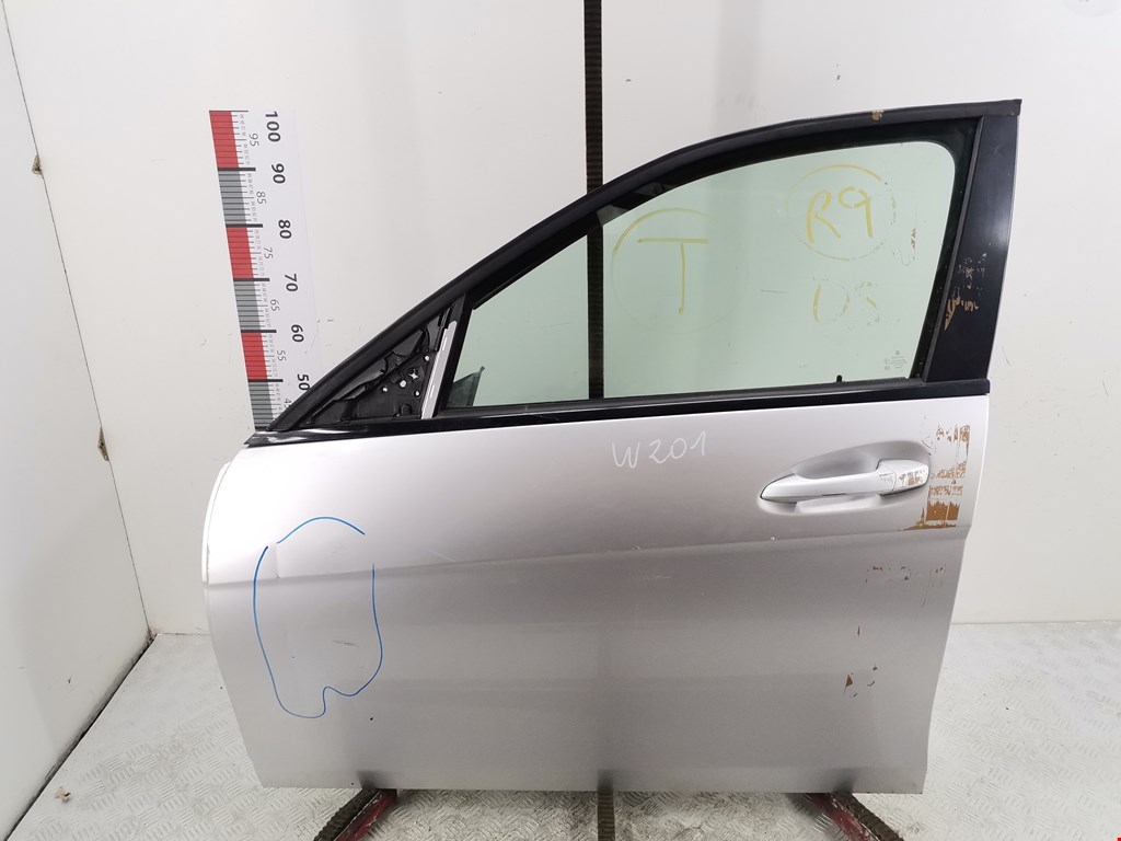 Дверь передняя левая MERCEDES-BENZ C-Class C-klasse W204 2007-2015