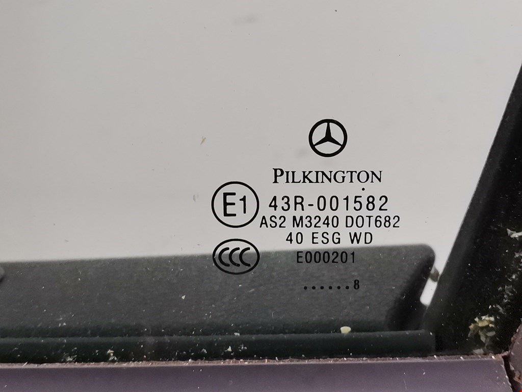 Дверь передняя левая MERCEDES-BENZ C-Class C-klasse W204 2007-2015