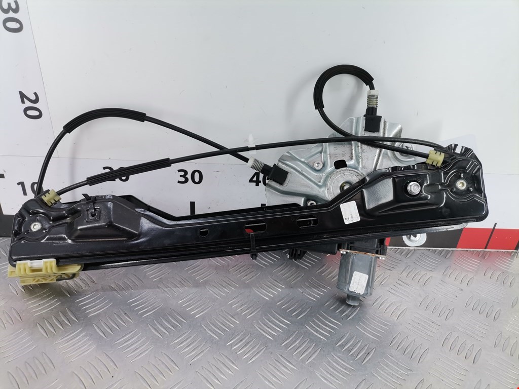 Стеклоподъемник передний правый OPEL Zafira C 2012-2019