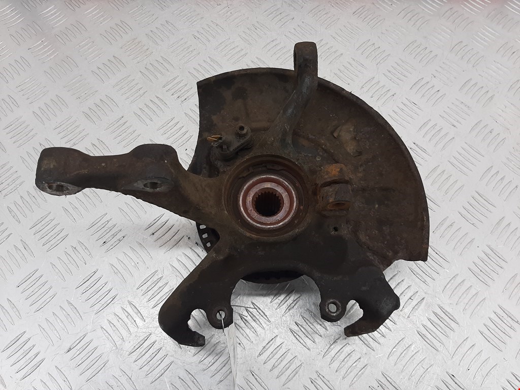 Ступица передняя правая VOLKSWAGEN Golf III 1991-1997