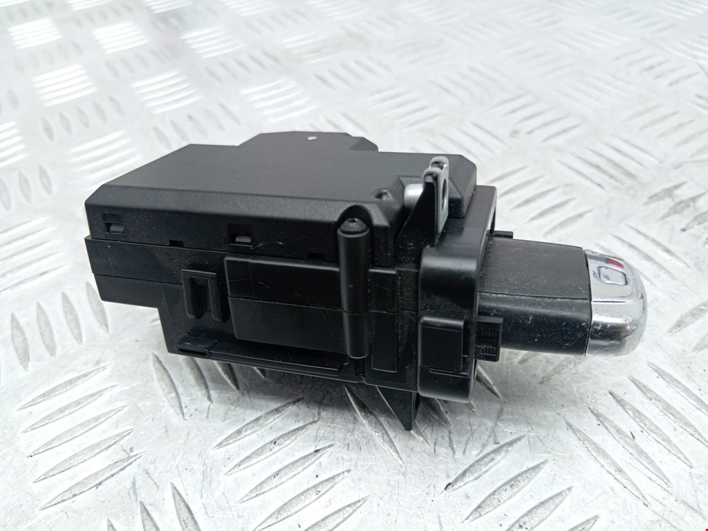 Замок зажигания AUDI A4 B8 2007-2015