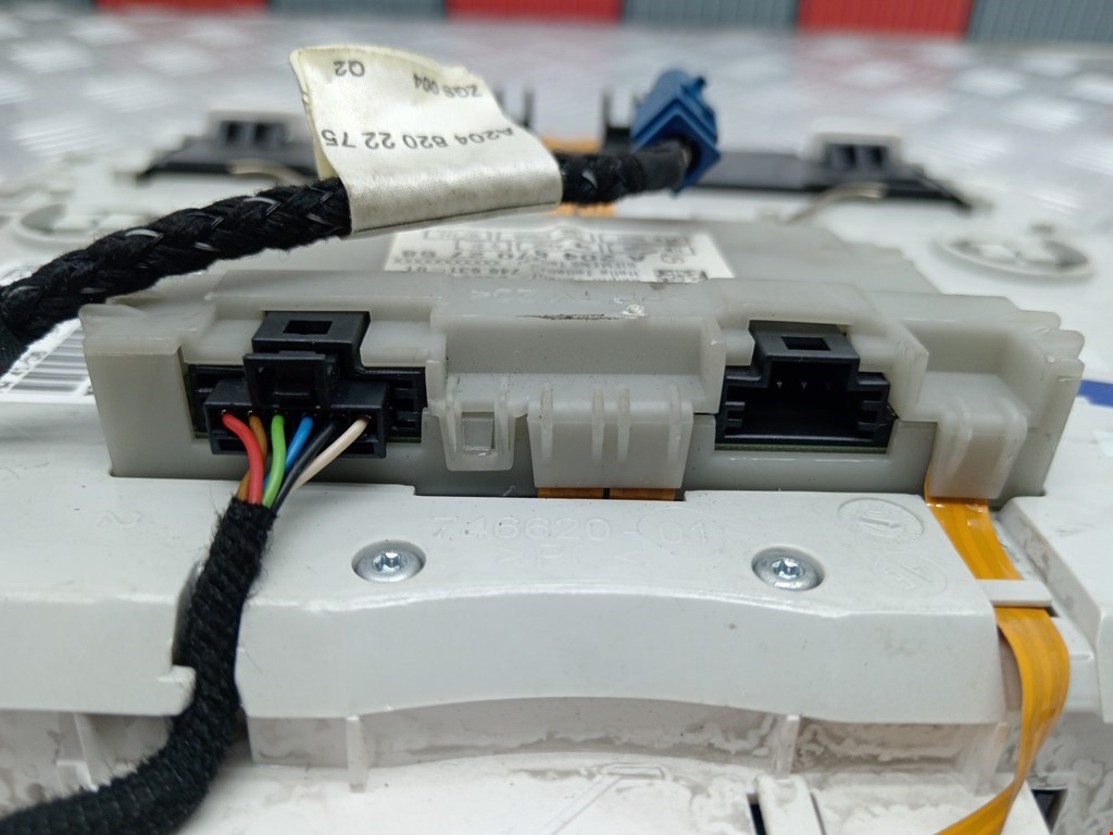 Плафон салонный (салона фонарь) MERCEDES-BENZ C-Class C-klasse W204 2007-2015