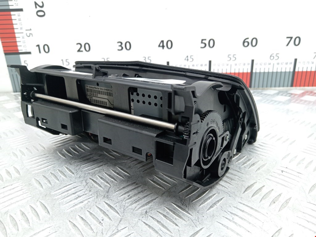 Дисплей информационный (компьютера) MERCEDES-BENZ C-Class C-klasse W204 2007-2015