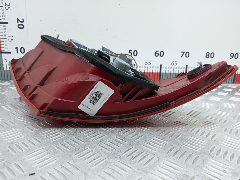 Фонарь задний правый MERCEDES-BENZ C-Class C-klasse W204 2007-2015