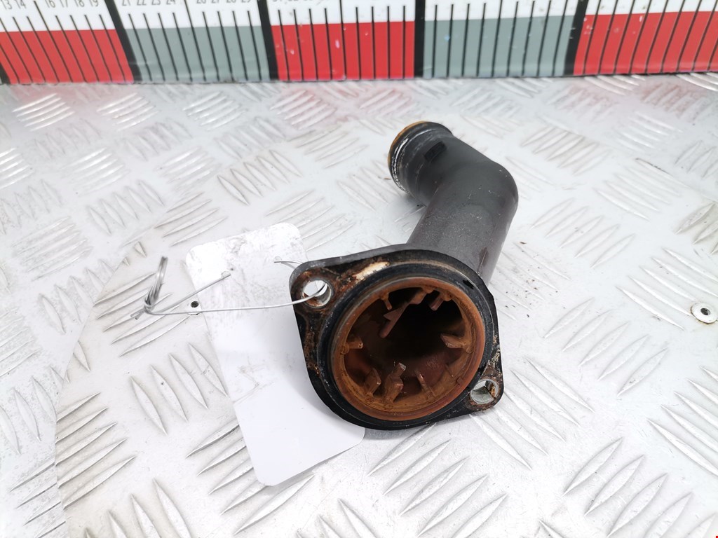 Корпус термостата VOLKSWAGEN Golf V Plus 2004-2009