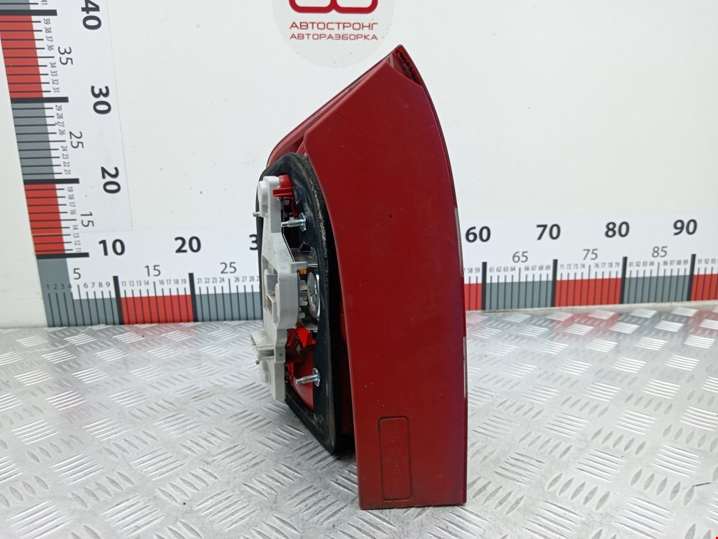 Фонарь задний правый SKODA Octavia A5 1Z- 2004-2013