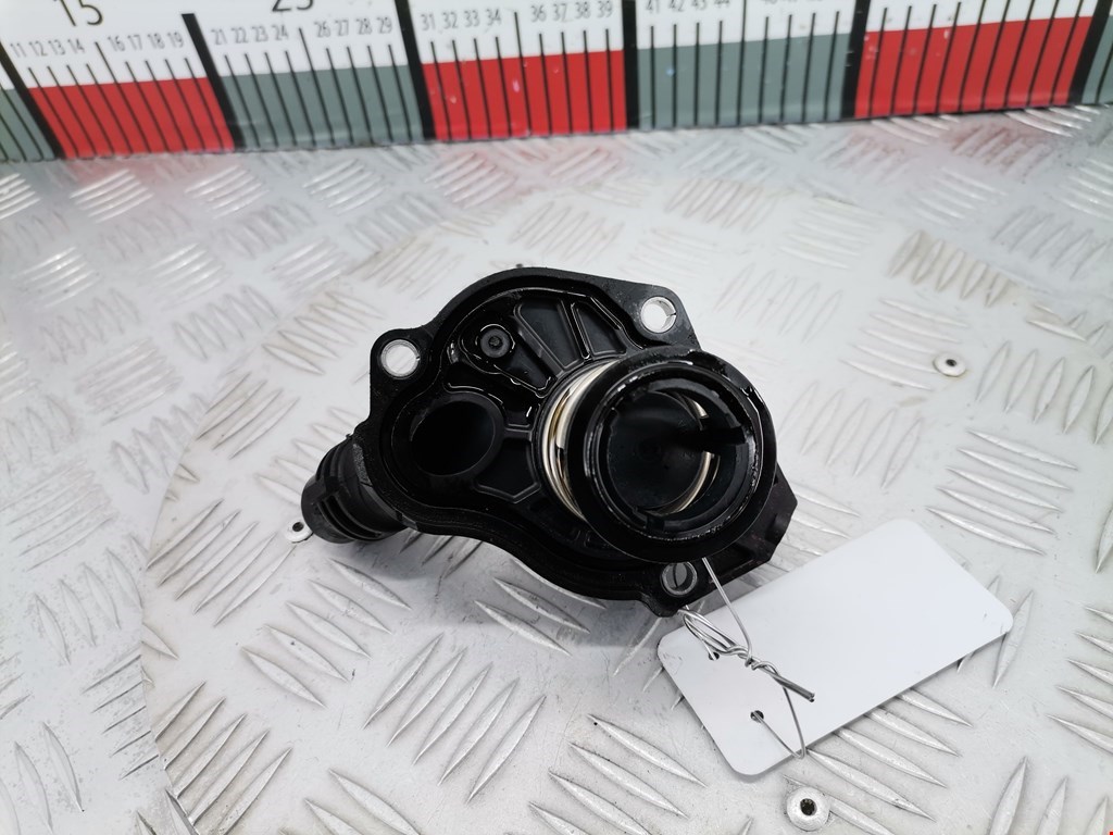 Корпус термостата BMW 5er 5 серия F10/F11/F07 2009-2017
