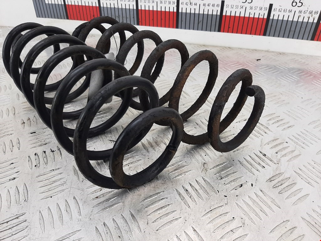 Пружина задняя левая/правая FORD Fiesta 2008-2012