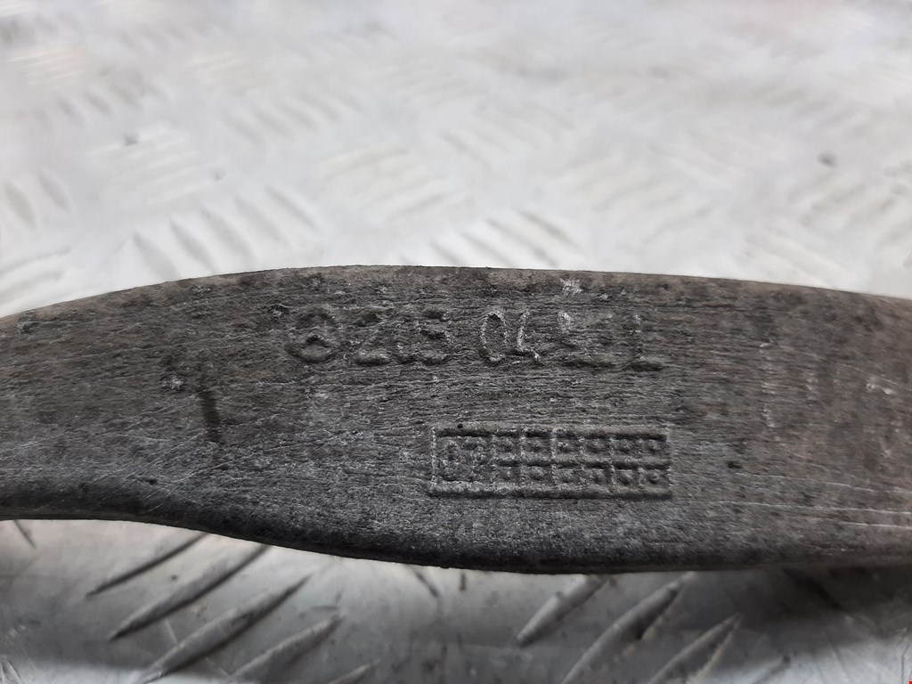 Рычаг передний левый MERCEDES-BENZ C-Class C-klasse W204 2007-2015