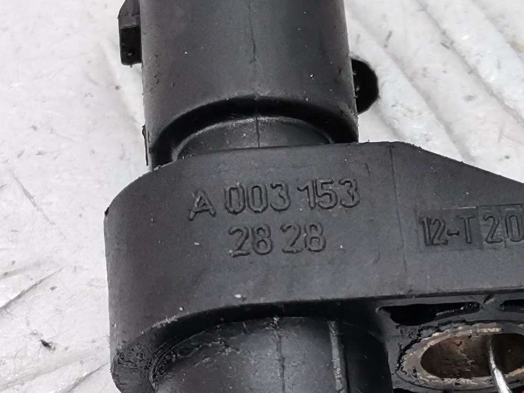 Датчик положения коленвала MERCEDES-BENZ Sprinter 906 2006-2018