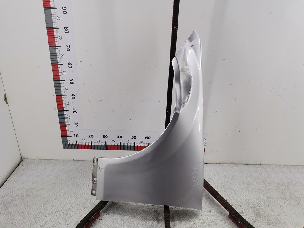 Крыло переднее левое MERCEDES-BENZ C-Class C-klasse W204 2007-2015