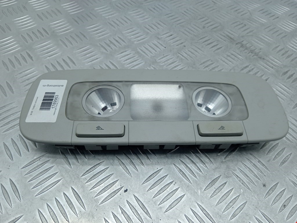 Плафон салонный Volkswagen Passat CC (2008-2018)