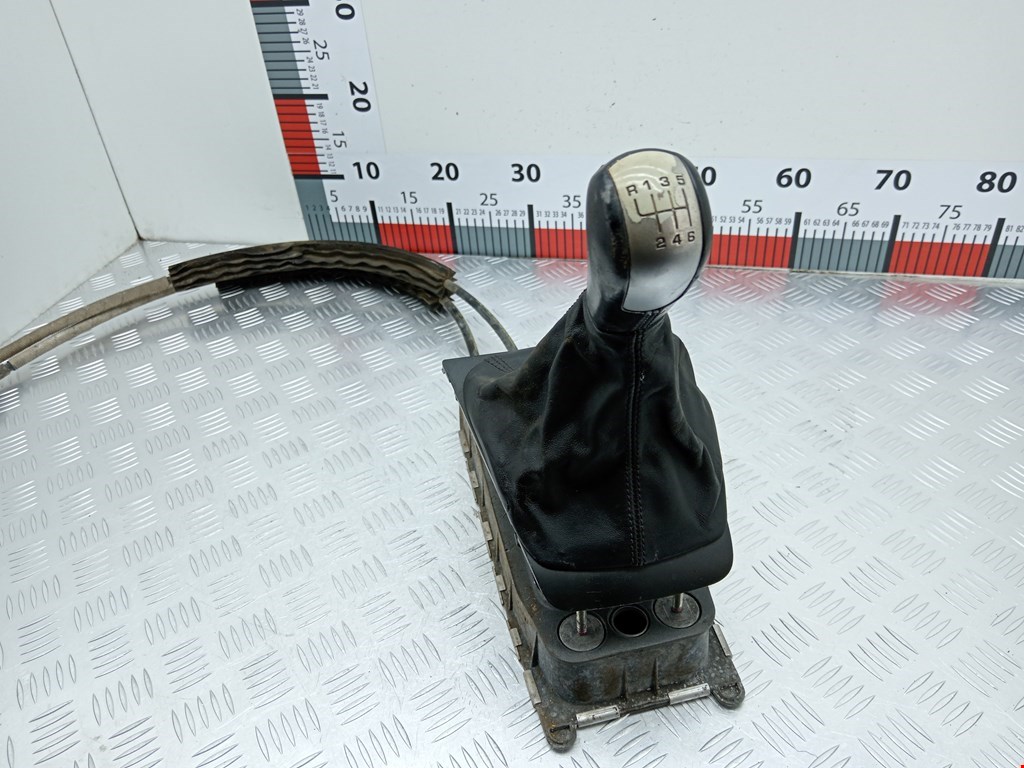 Кулиса (селектор) АКПП/МКПП в салоне SKODA Octavia A5 1Z- 2004-2013