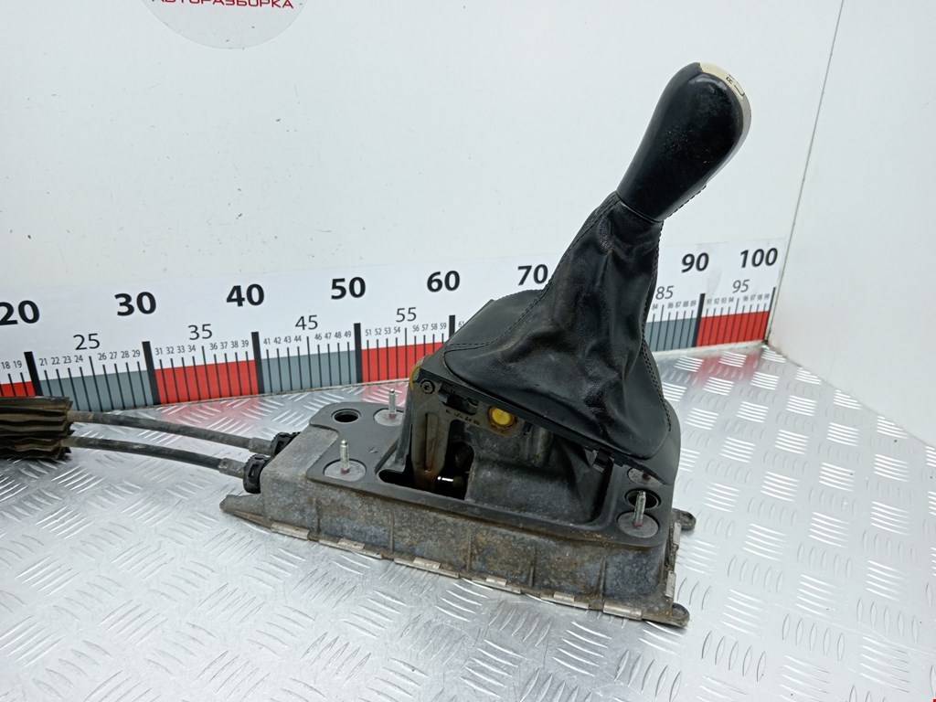 Кулиса (селектор) АКПП/МКПП в салоне SKODA Octavia A5 1Z- 2004-2013