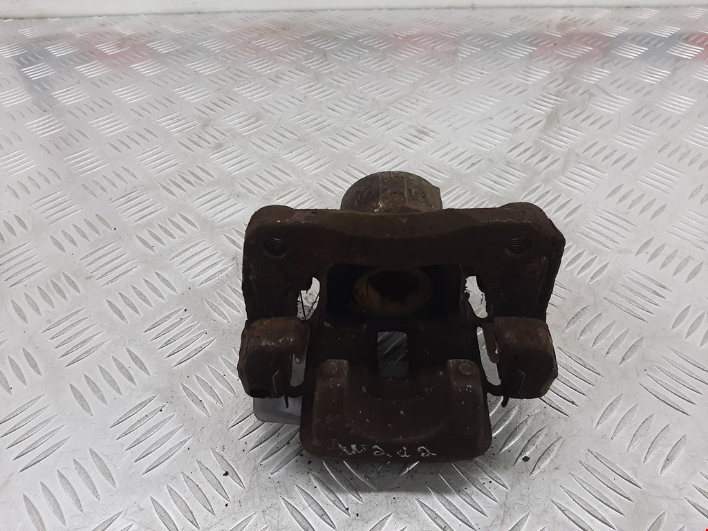 Суппорт задний левый TOYOTA RAV 4 XA30 2006-2012