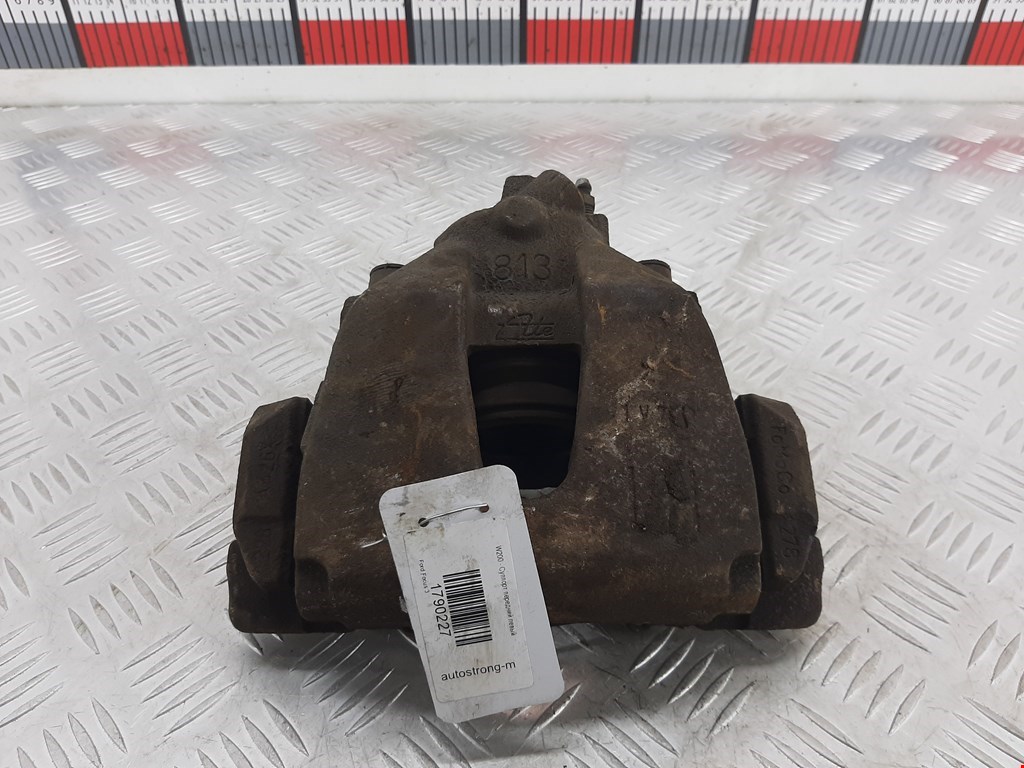 Суппорт передний левый FORD Focus III 2011-2019