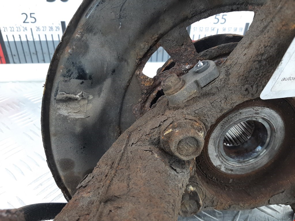 Ступица передняя правая TOYOTA RAV 4 XA30 2006-2012