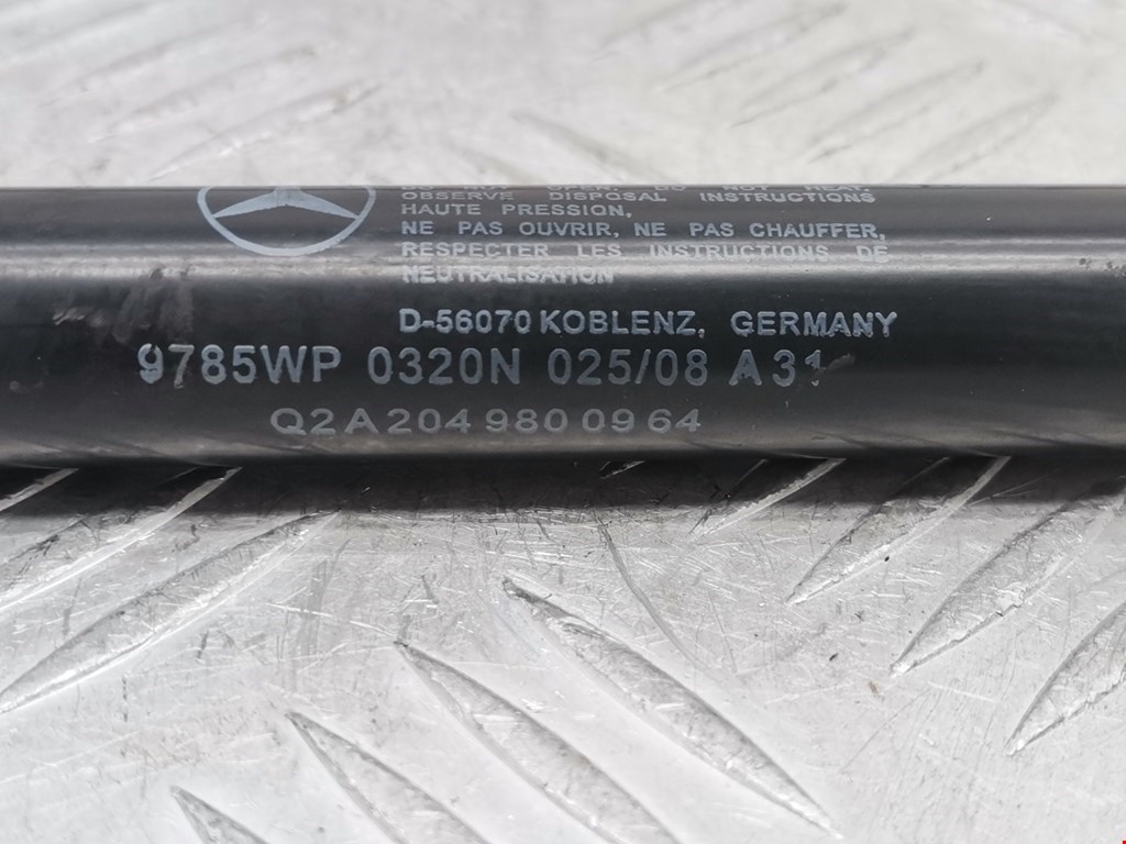 Амортизатор капота левый=правый MERCEDES-BENZ C-Class C-klasse W204 2007-2015