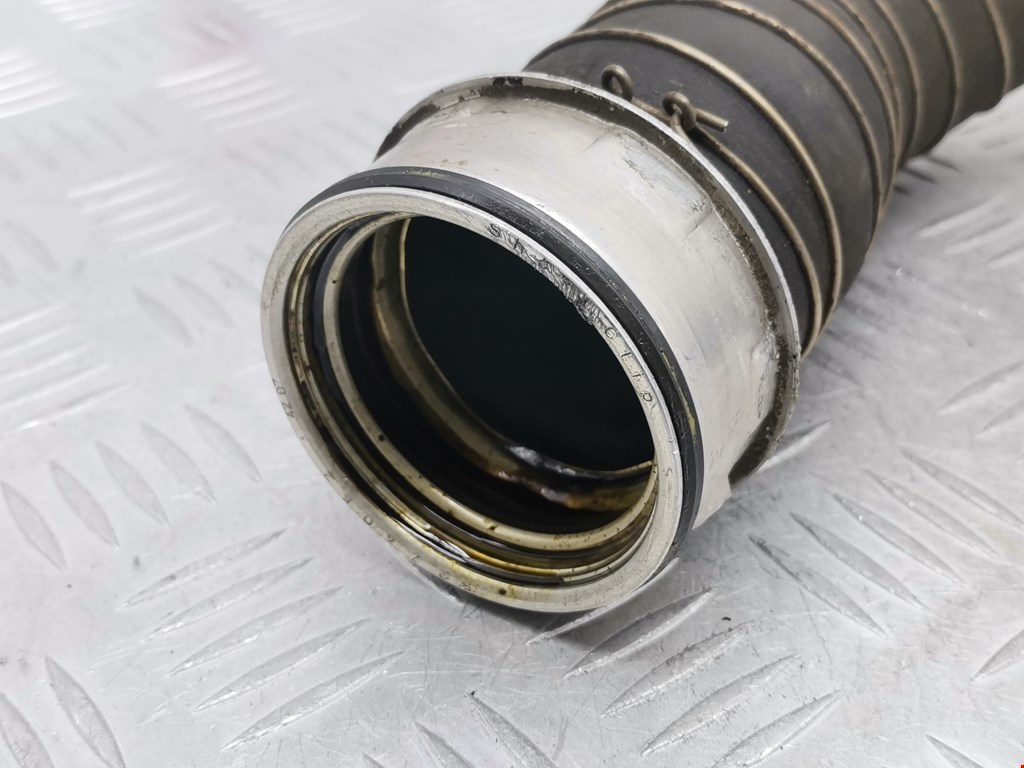 Патрубок интеркулера MERCEDES-BENZ C-Class C-klasse W204 2007-2015