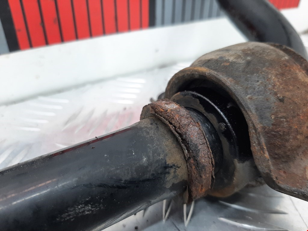 Стабилизатор передний (поперечной устойчивости подвески) AUDI A4 B8 2007-2015