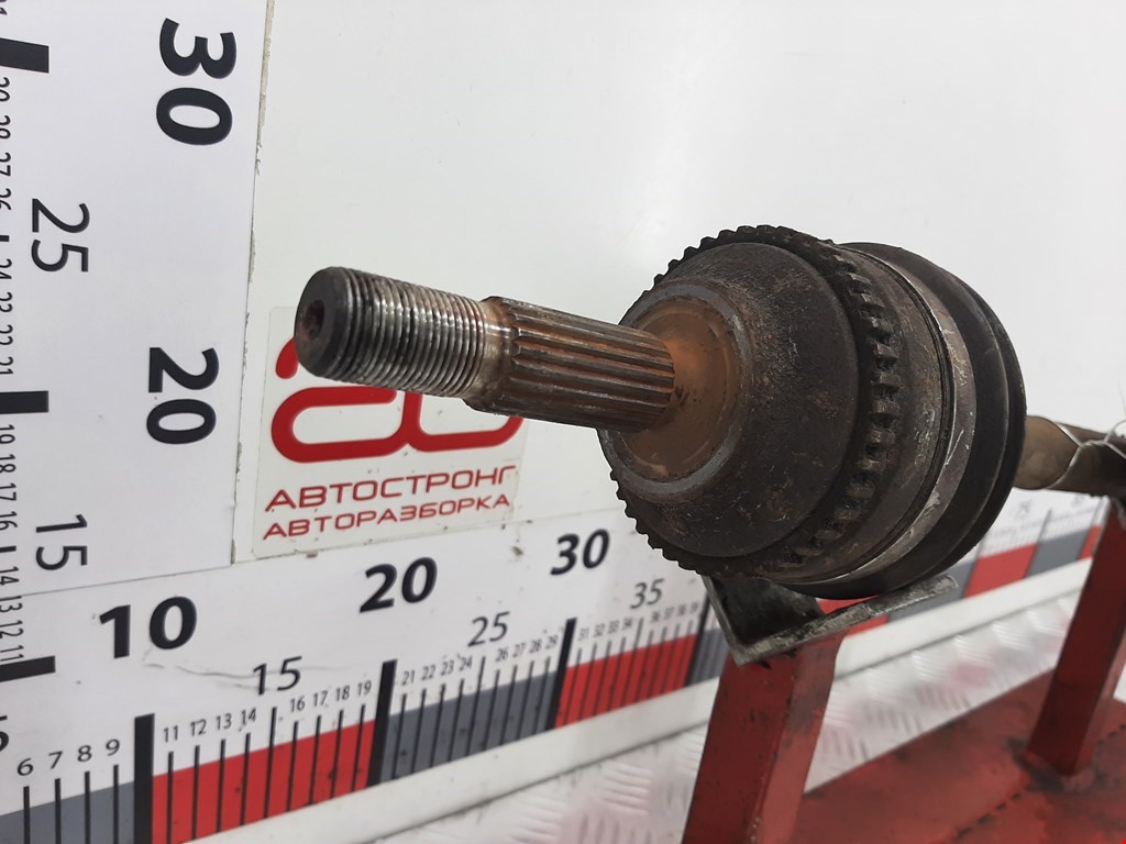 Полуось (привод, приводной вал) передняя левая RENAULT Kangoo 1997-2008