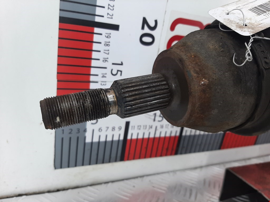 Полуось (привод, приводной вал) передняя правая FORD Focus III 2011-2019