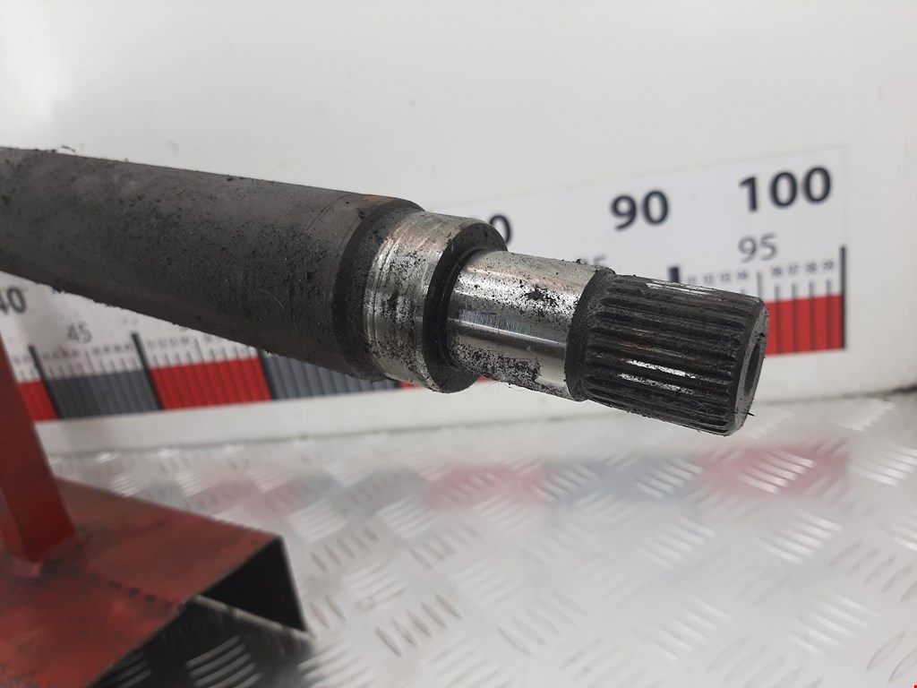 Полуось (привод, приводной вал) передняя правая FORD Focus III 2011-2019