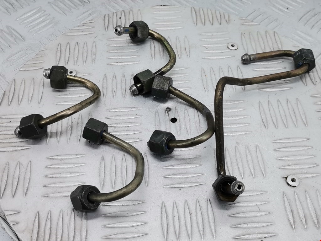 Трубка топливная MITSUBISHI Carisma 1995-1999