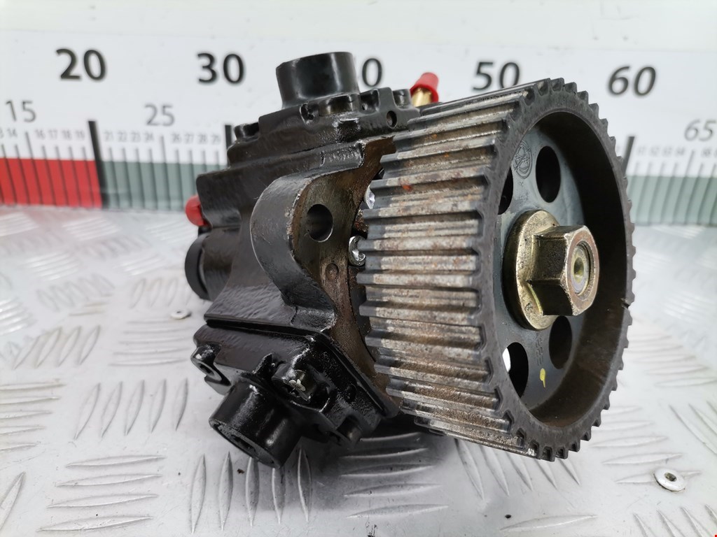 ТНВД (топливный насос высокого давления) OPEL Astra H/Family 2004-2015