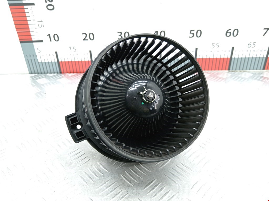 Моторчик (мотор) отопителя салона OPEL Antara 2006-2015