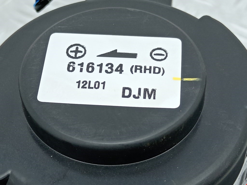 Моторчик (мотор) отопителя салона OPEL Antara 2006-2015