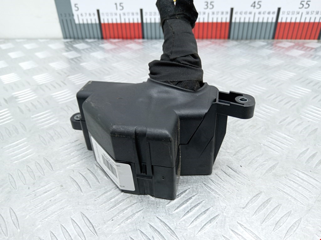 Датчик уровня в бачок омывателя VOLKSWAGEN Passat CC 2008-2017