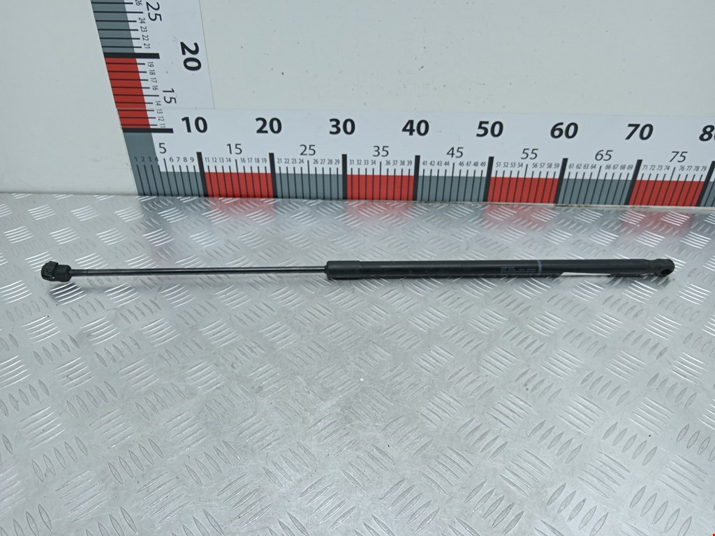 Амортизатор капота левый=правый VOLKSWAGEN Passat CC 2008-2017